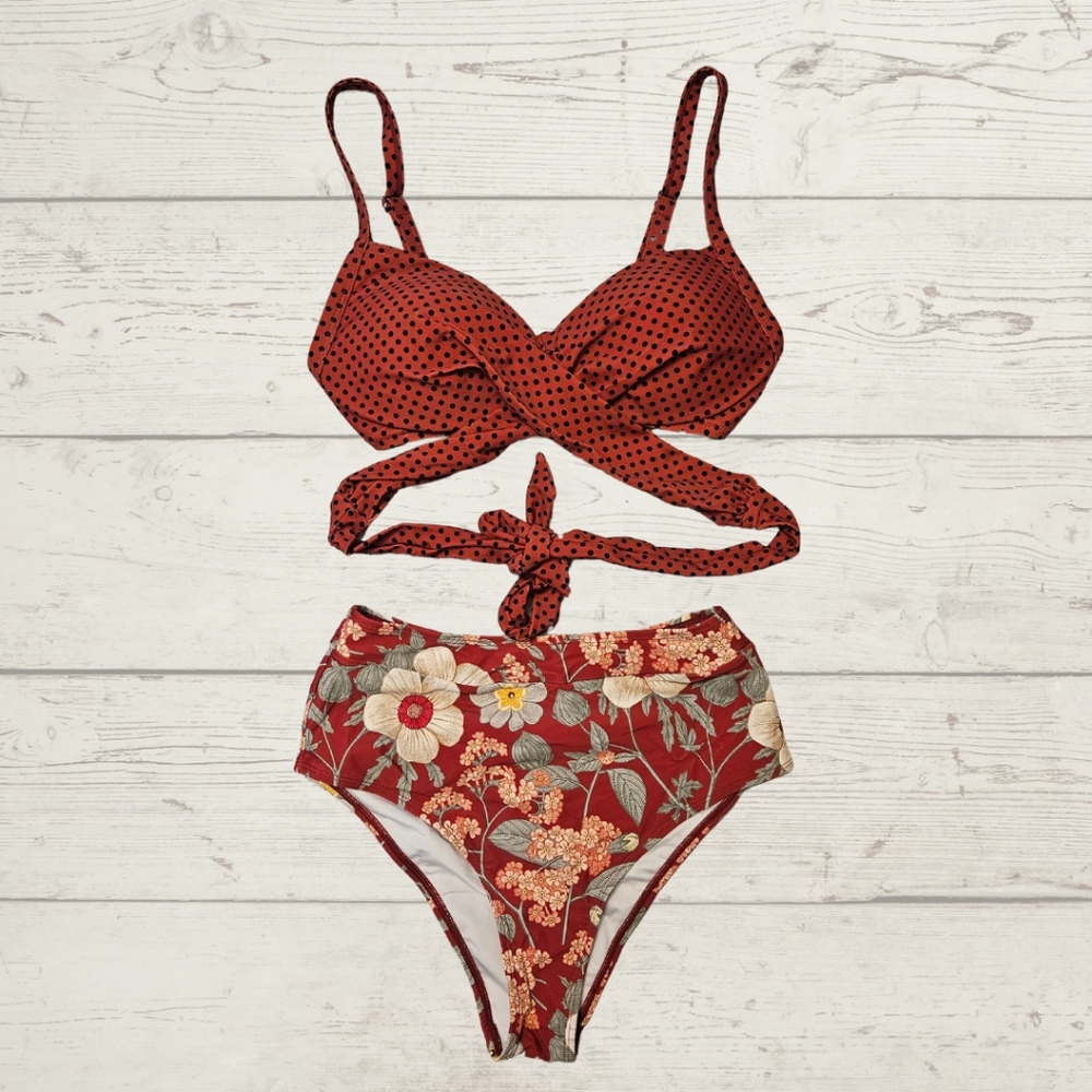 Women's Cupshe Polka Dot & Floral Bikini- Size S
